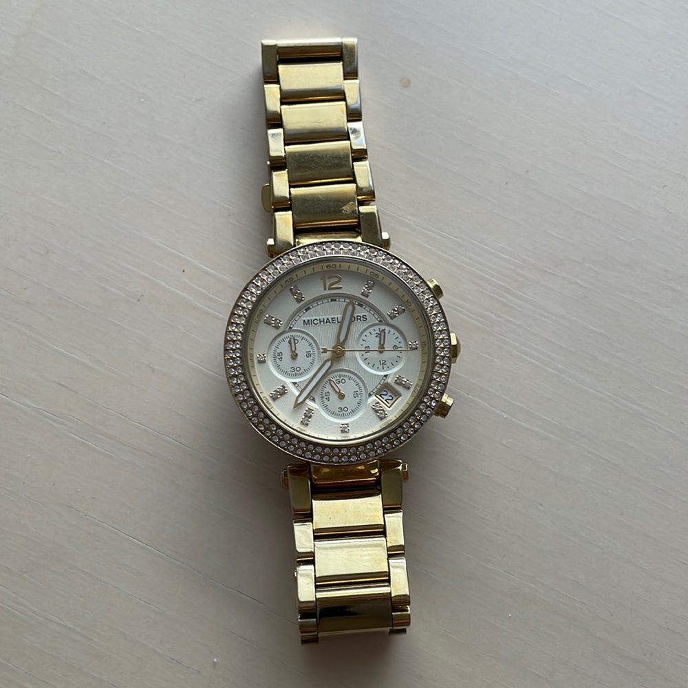 Michael kors gold watch